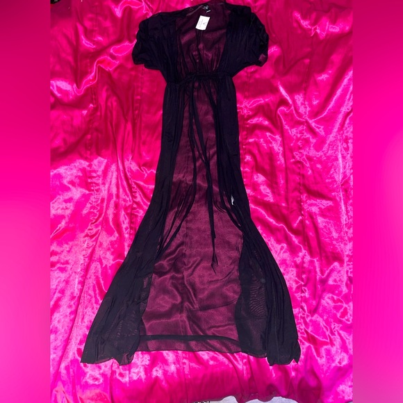 Windsor Tops - NWT Windsor Black Kimono 🖤